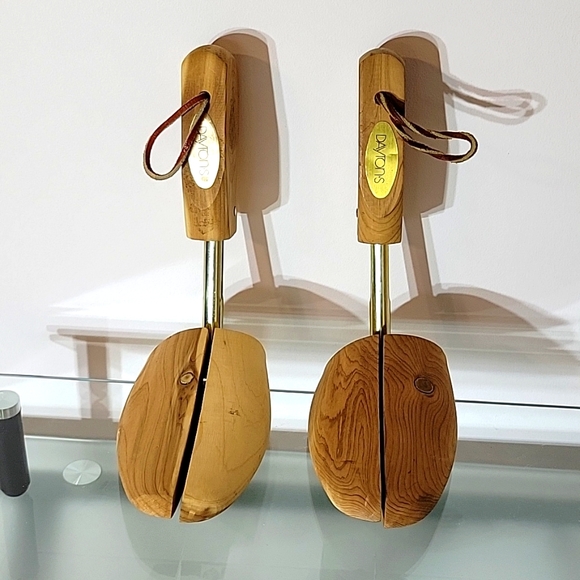 Dayton's Vintage Wooden Shoe Stetchers - Picture 5 of 8